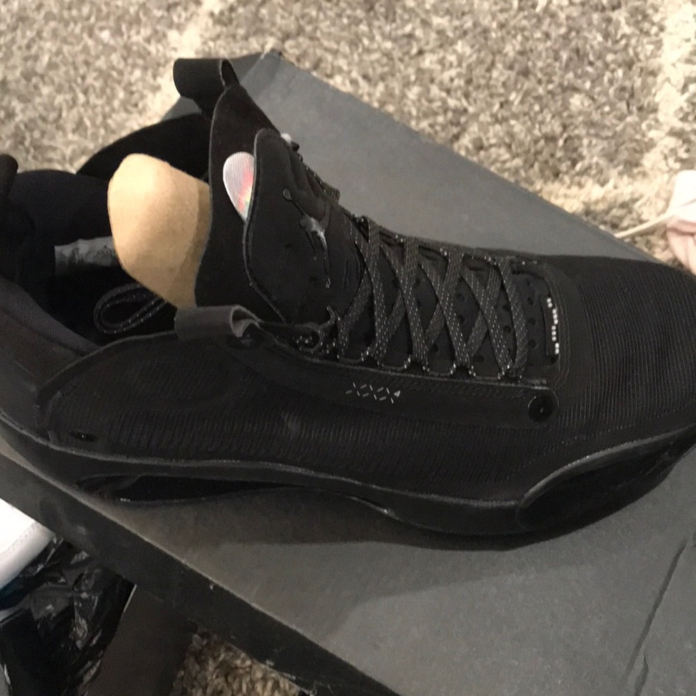 Air Jordan XXXIV 34 Black Cat Triple Black AR3240-003 Men’s Size 12